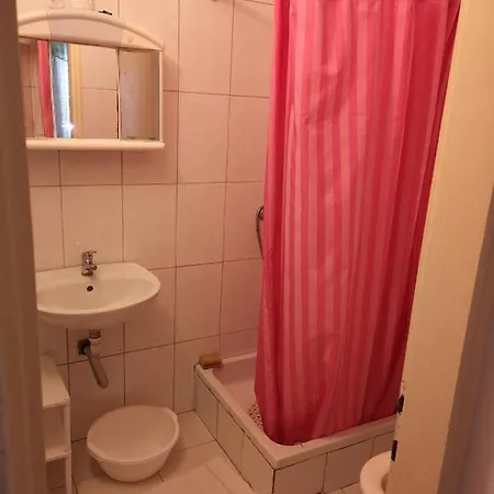 Vila Mira Roso Homestay *